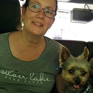 Meet your Posher, Lori